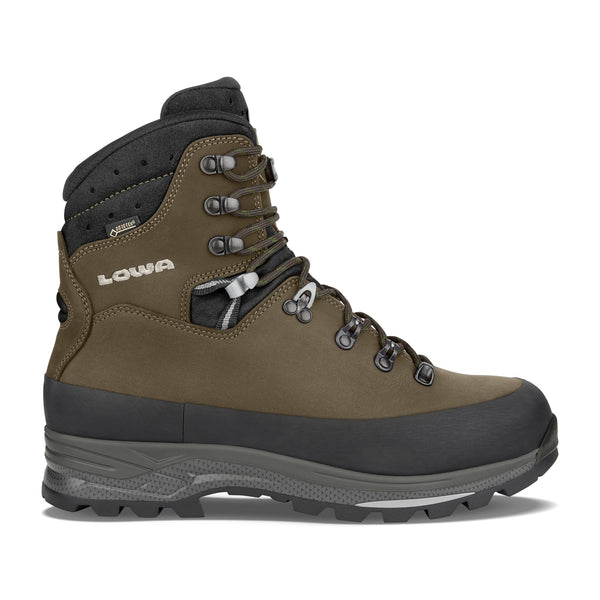 Lowa approach shoes discount